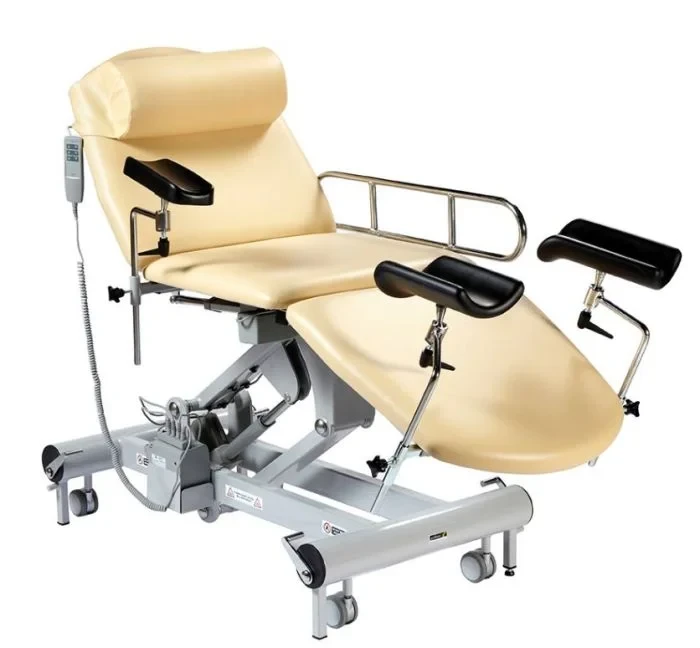 Image of Fusion Classic Plus+ 3 Section Electric Couch